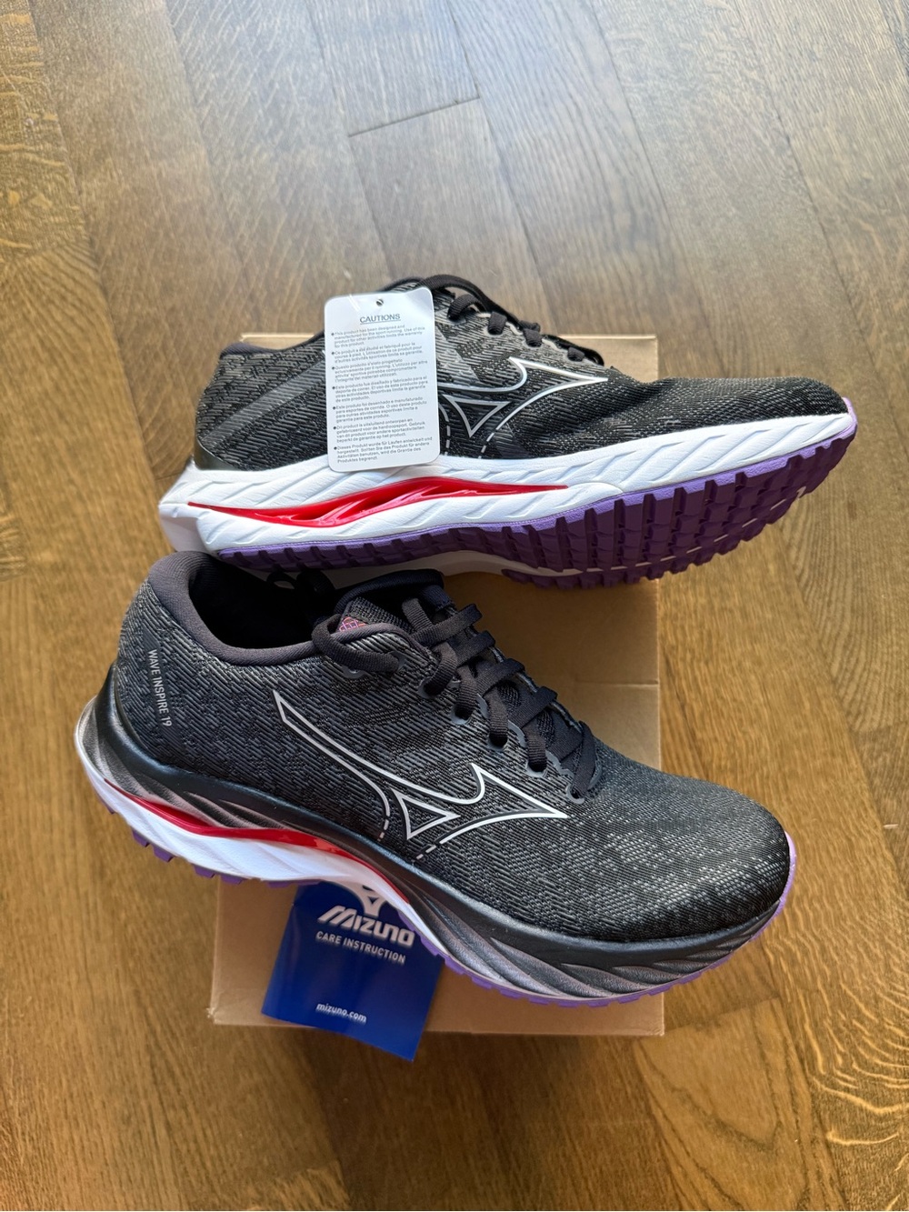 NEW MIZUNO Women's Mizuno Wave Inspire 19 running shoes in black/silver